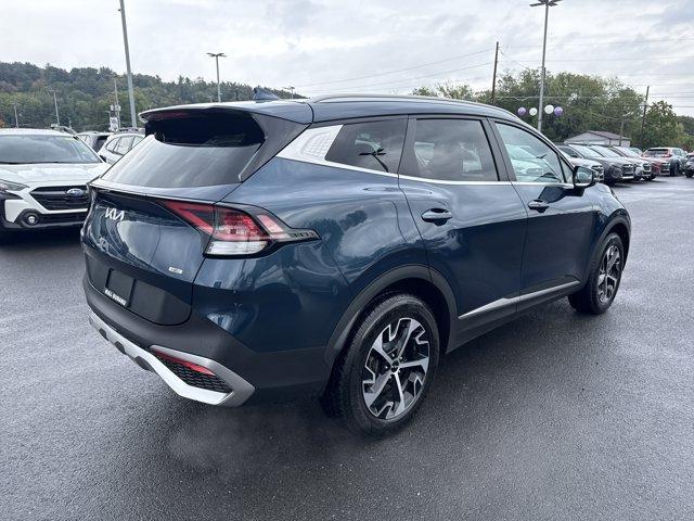 Photo of 2023 Blue Kia Sportage Hybrid