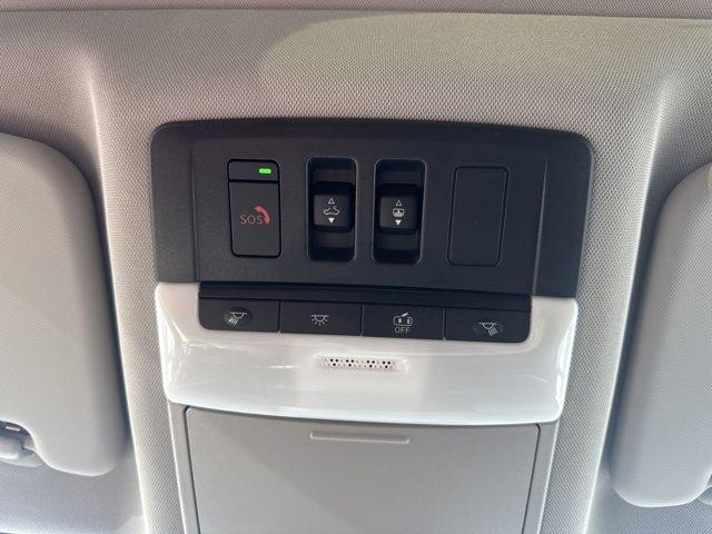 Photo of 2024 Everest White P Nissan Rogue