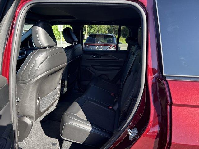 Photo of 2024 Velvet Red Pearlcoat Jeep Grand Cherokee