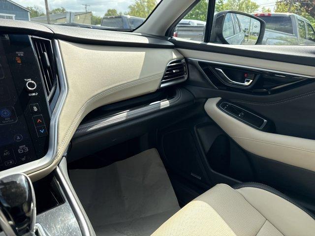 Photo of 2022 Crystal Black Silica Subaru Outback