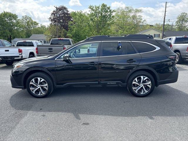 Photo of 2022 Crystal Black Silica Subaru Outback