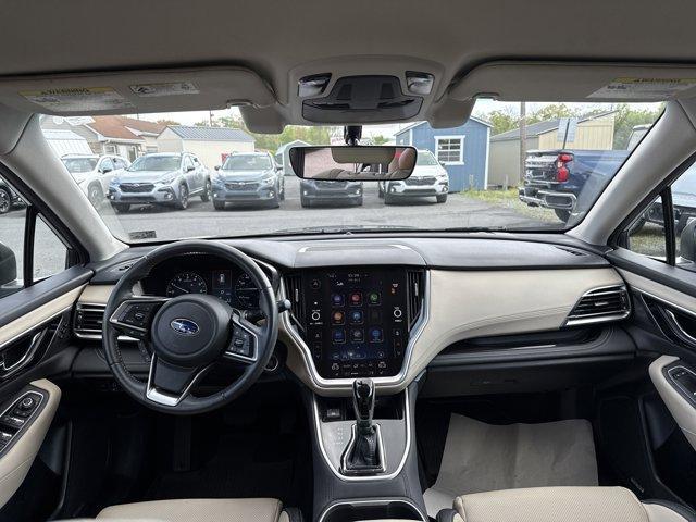 Photo of 2022 Crystal Black Silica Subaru Outback