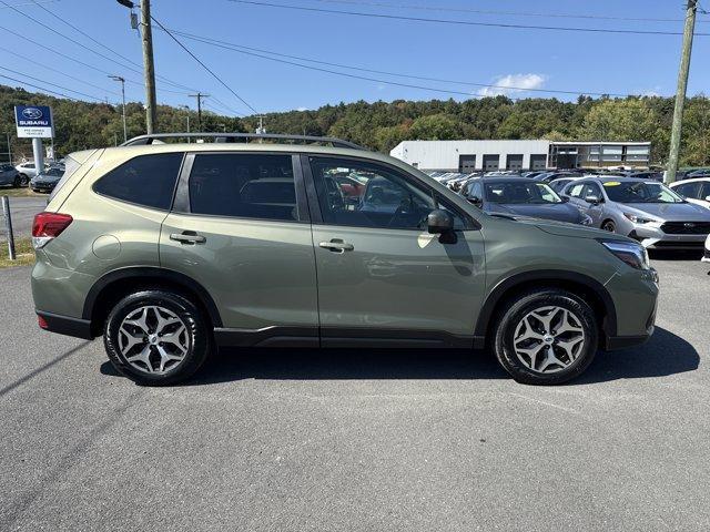 Photo of 2019 Jasper Green Metallic Subaru Forester