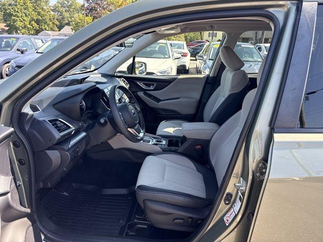 Photo of 2019 Jasper Green Metallic Subaru Forester