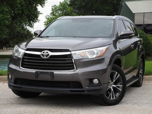 Photo of 2016 Predawn Gray Mica Toyota Highlander