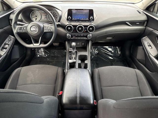 Photo of 2024 Cloud White Nissan Sentra