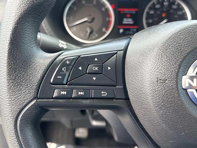 Photo of 2024 Cloud White Nissan Sentra