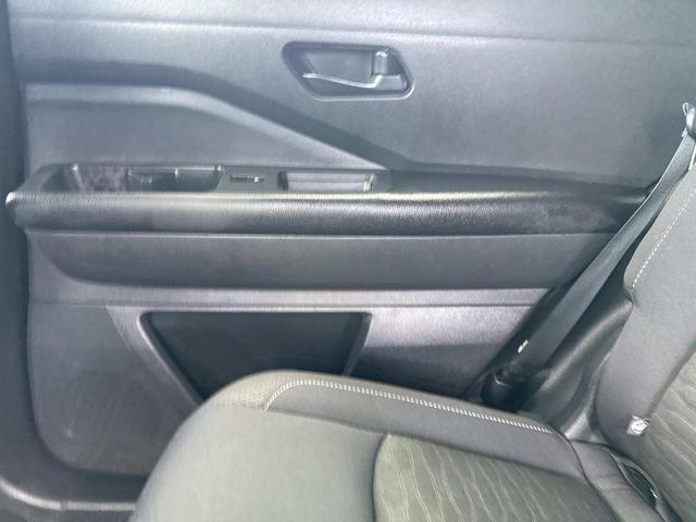 Photo of 2024 Brilliant Silver Metallic Nissan Pathfinder