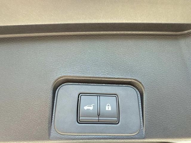 Photo of 2026 Everest White P Nissan Rogue
