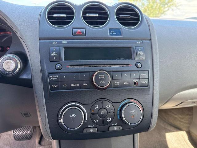 Photo of 2007 Radiant Silver Nissan Altima