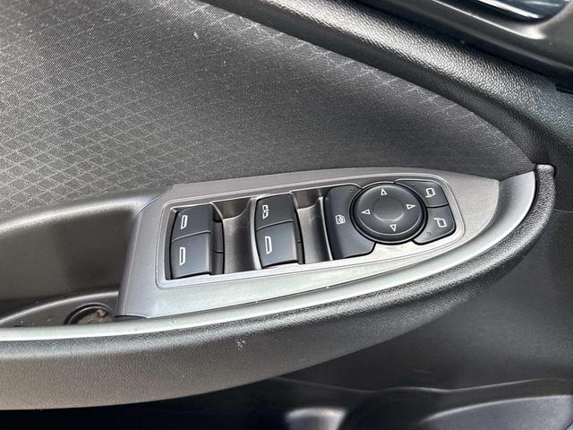 Photo of 2023 Summit White Chevrolet Malibu