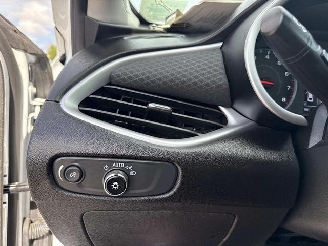 Photo of 2023 Summit White Chevrolet Malibu