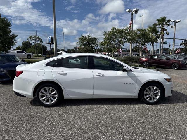 Photo of 2023 Summit White Chevrolet Malibu