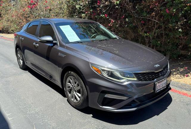 Photo of 2019 Platinum Graphite Kia Optima