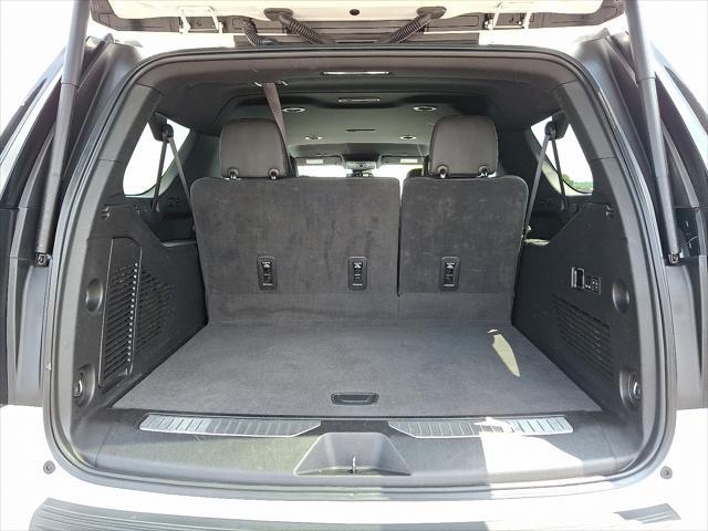 Photo of 2023 Summit White - GAZ Chevrolet Suburban