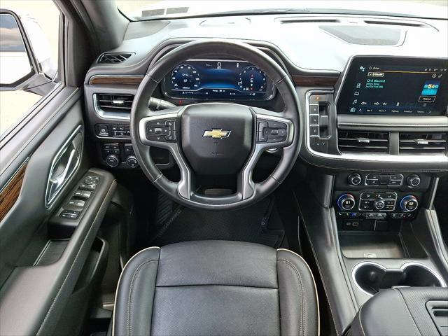 Photo of 2023 Summit White - GAZ Chevrolet Suburban