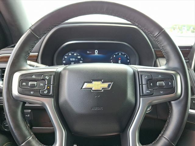Photo of 2023 Summit White - GAZ Chevrolet Suburban