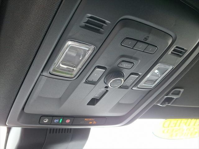 Photo of 2023 Summit White - GAZ Chevrolet Suburban