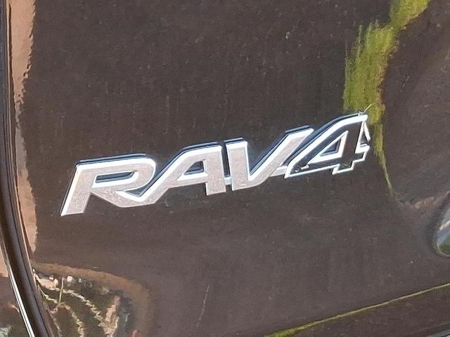 Photo of 2021 Midnight Black Metallic - 218 Toyota RAV4