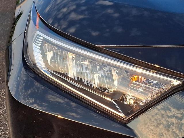 Photo of 2021 Midnight Black Metallic - 218 Toyota RAV4