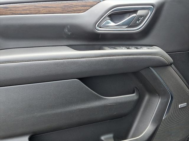 Photo of 2023 Dark Ash Metallic - G6M Chevrolet Suburban