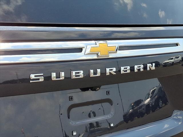 Photo of 2023 Dark Ash Metallic - G6M Chevrolet Suburban