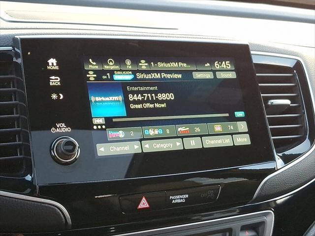 Photo of 2022 Platinum White Pearl - WX Honda Passport