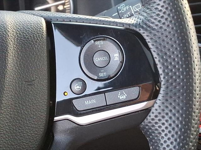 Photo of 2022 Platinum White Pearl - WX Honda Passport