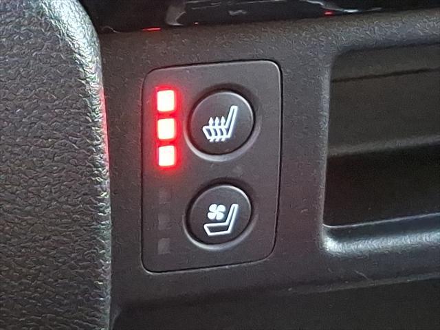 Photo of 2022 Platinum White Pearl - WX Honda Passport