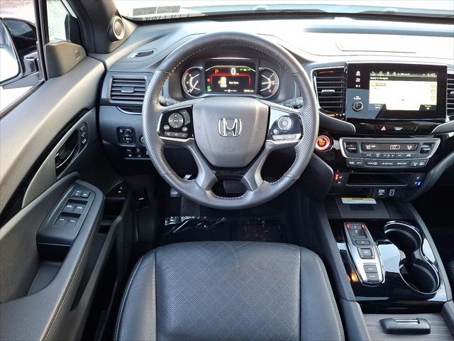 Photo of 2022 Platinum White Pearl - WX Honda Passport