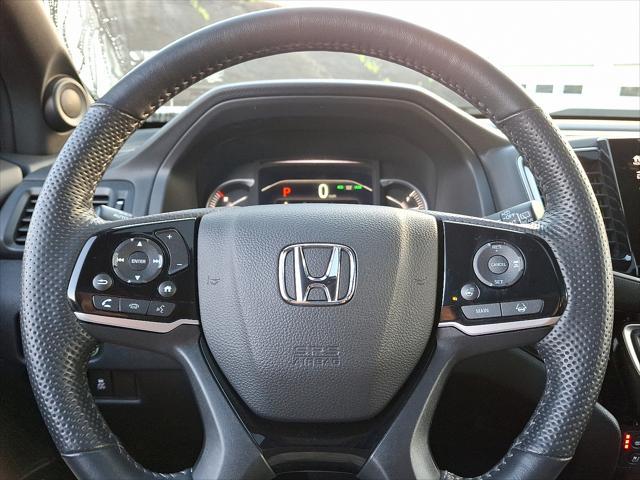 Photo of 2022 Platinum White Pearl - WX Honda Passport