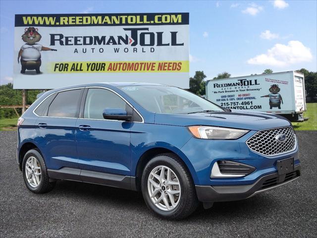 Photo of 2024 Atlas Blue Metallic - B3 Ford Edge