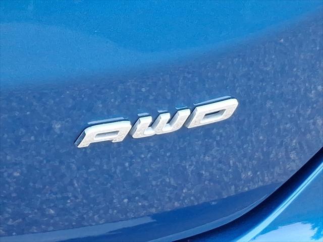 Photo of 2024 Atlas Blue Metallic - B3 Ford Edge