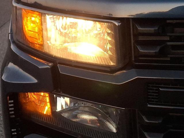 Photo of 2020 Northsky Blue Metallic - GA0 Chevrolet Silverado 1500