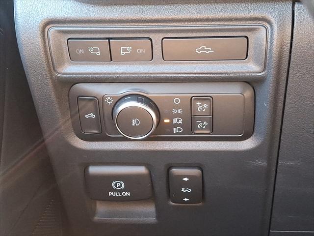 Photo of 2022 Oxford White - YZ Ford F-150