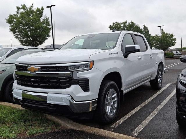 Photo of 2025 Summit White Chevrolet Silverado 1500