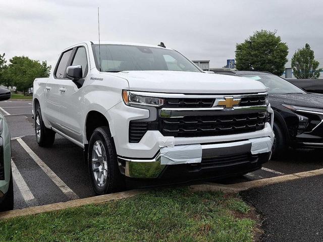 Photo of 2025 Summit White Chevrolet Silverado 1500