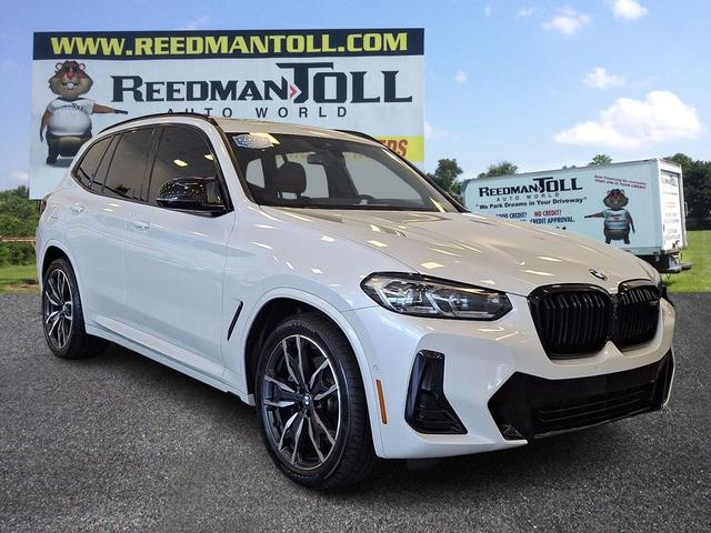 Photo of 2023 Mineral White Metallic BMW X3