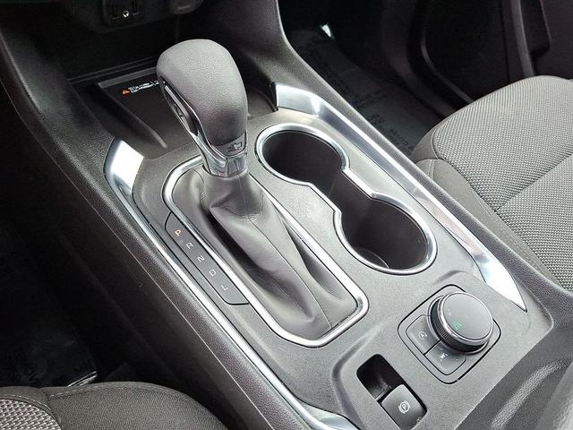 Photo of 2023 Summit White - GAZ Chevrolet Traverse