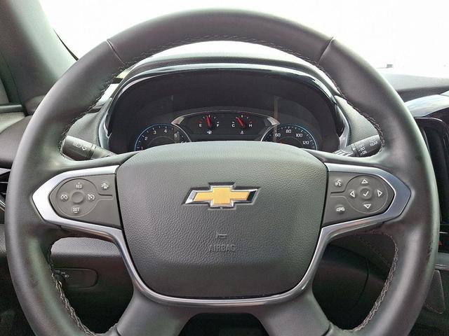 Photo of 2023 Summit White - GAZ Chevrolet Traverse