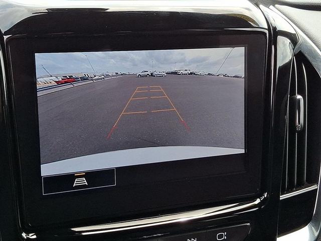 Photo of 2023 Summit White - GAZ Chevrolet Traverse