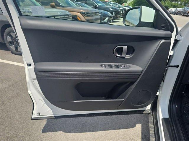 Photo of 2025 Atlas White Matte Hyundai IONIQ 5