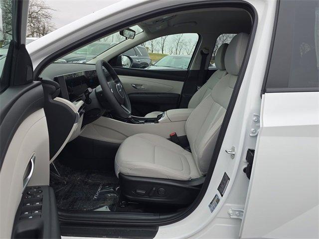 Photo of 2025 Serenity White Pearl Hyundai TUCSON