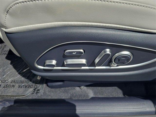 Photo of 2026 Creamy White Pearl Hyundai PALISADE