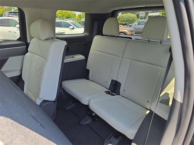 Photo of 2026 Phantom Black Hyundai SANTA FE HEV