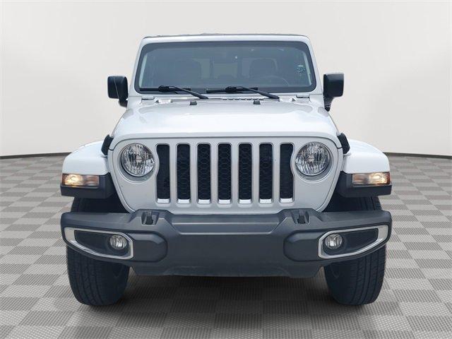 Photo of 2023 Bright White Jeep Gladiator