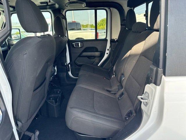 Photo of 2023 Bright White Clearcoat Jeep Gladiator
