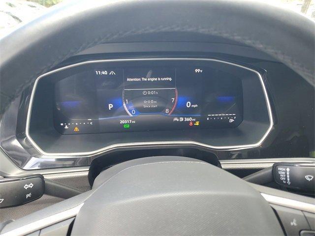 Photo of 2024 Platinum Gray Metallic Volkswagen Jetta