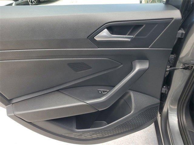 Photo of 2024 Platinum Gray Metallic Volkswagen Jetta