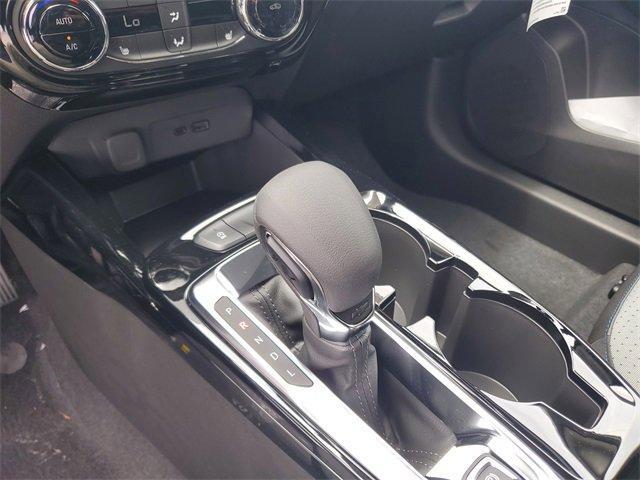 Photo of 2025 Summit White Chevrolet Trax